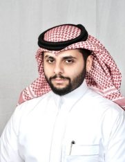 عبدالعزيز بن أحمد الخليفة  محام ومستشار